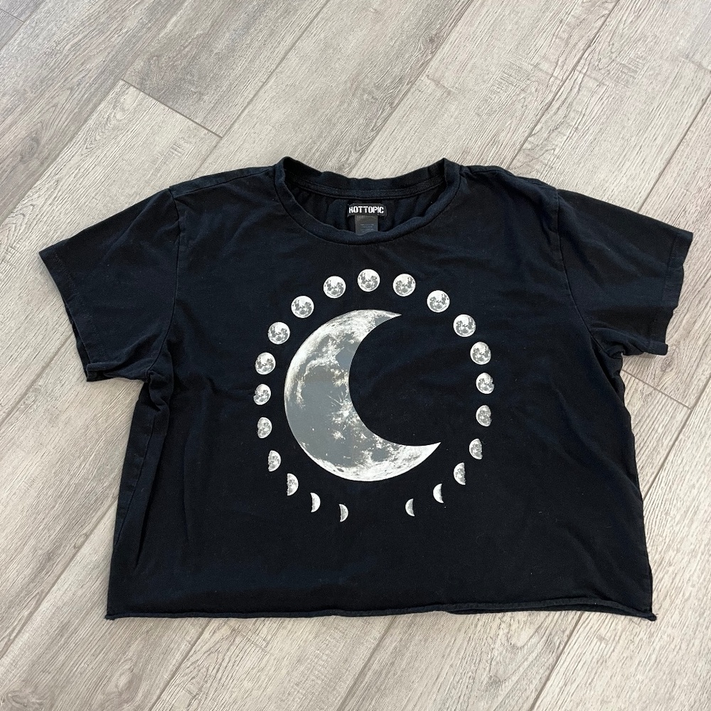 🌙 Hot topic moon phase crop Medium